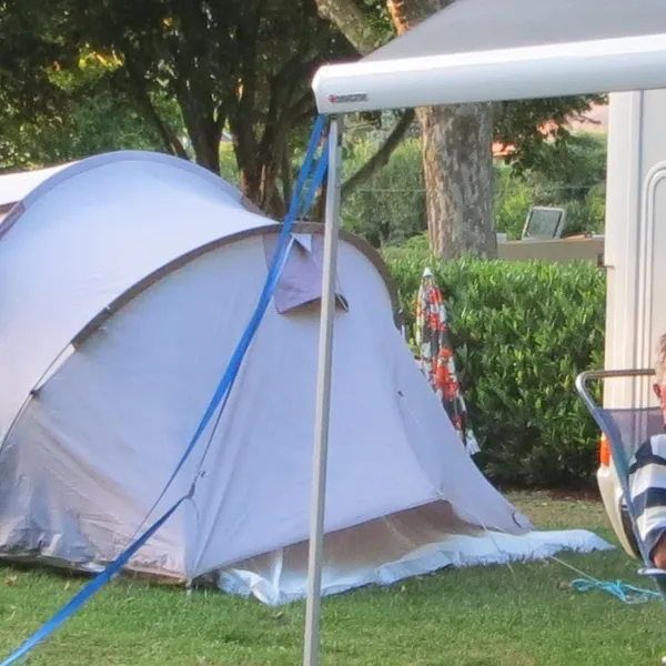 camping-les-premiers-pres-savigny-les-beaune-eix87