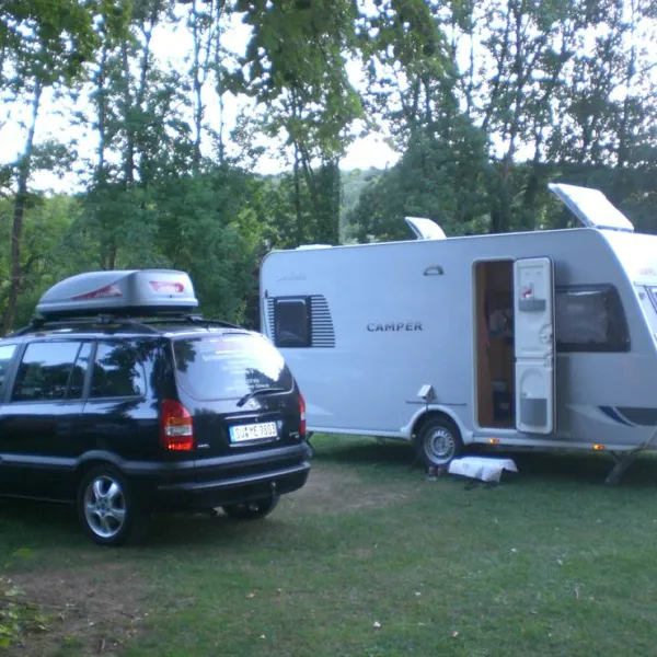 camping-les-premiers-pres-savigny-les-beaune-zjkcf