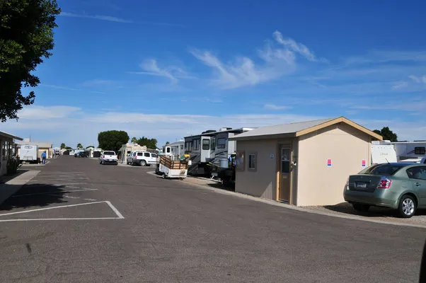 cactus-gardens-rv-resort-yuma-j7q8z