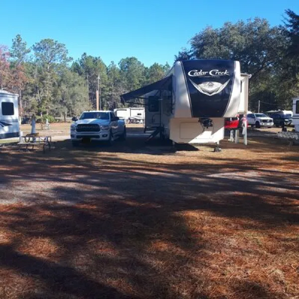 mcintosh-lake-rv-park-townsend-jgacg