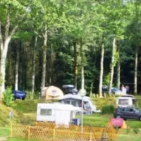 camping-de-la-meteorite-rochechouart-shhpz