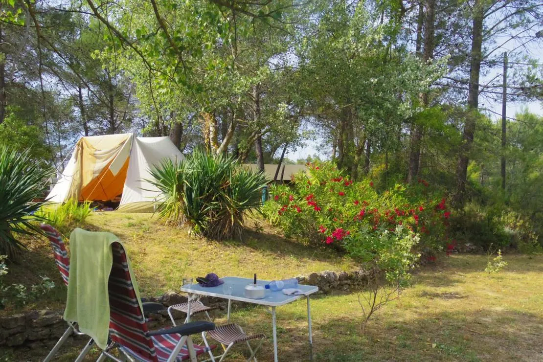 camping-municipal-les-pouverels-cotignac-7hgez