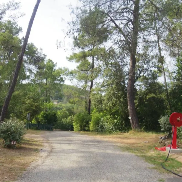 camping-municipal-les-pouverels-cotignac-k86nh