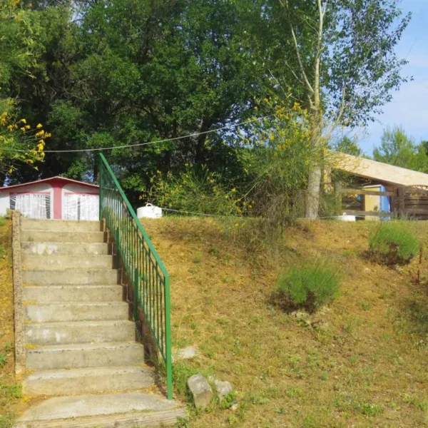 camping-municipal-les-pouverels-cotignac-n8zxq