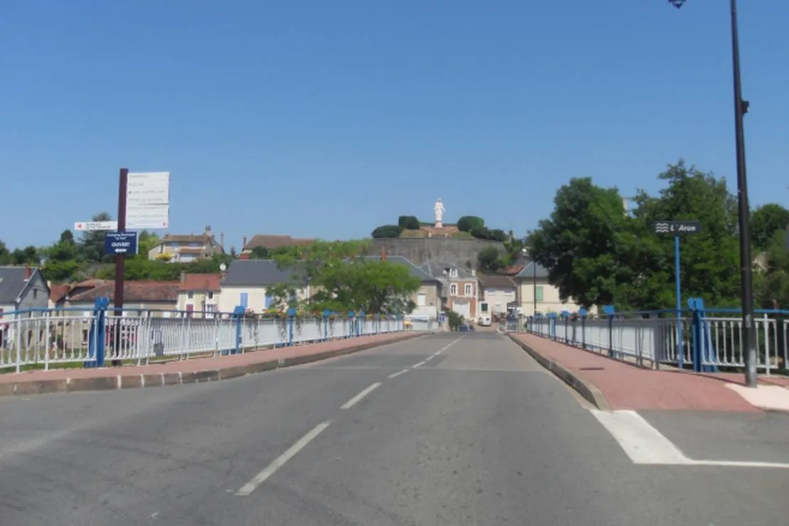 camping-municipal-cercy-la-tour-cercy-la-tour-1e7jy