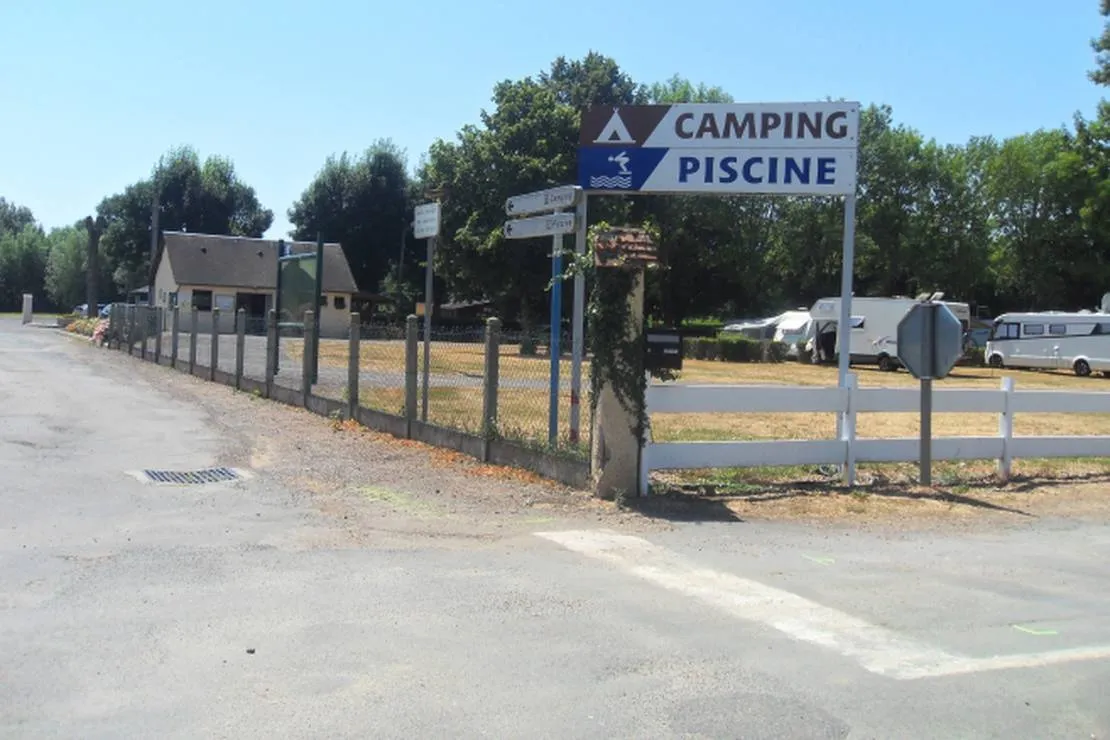 camping-municipal-cercy-la-tour-cercy-la-tour-tchrw