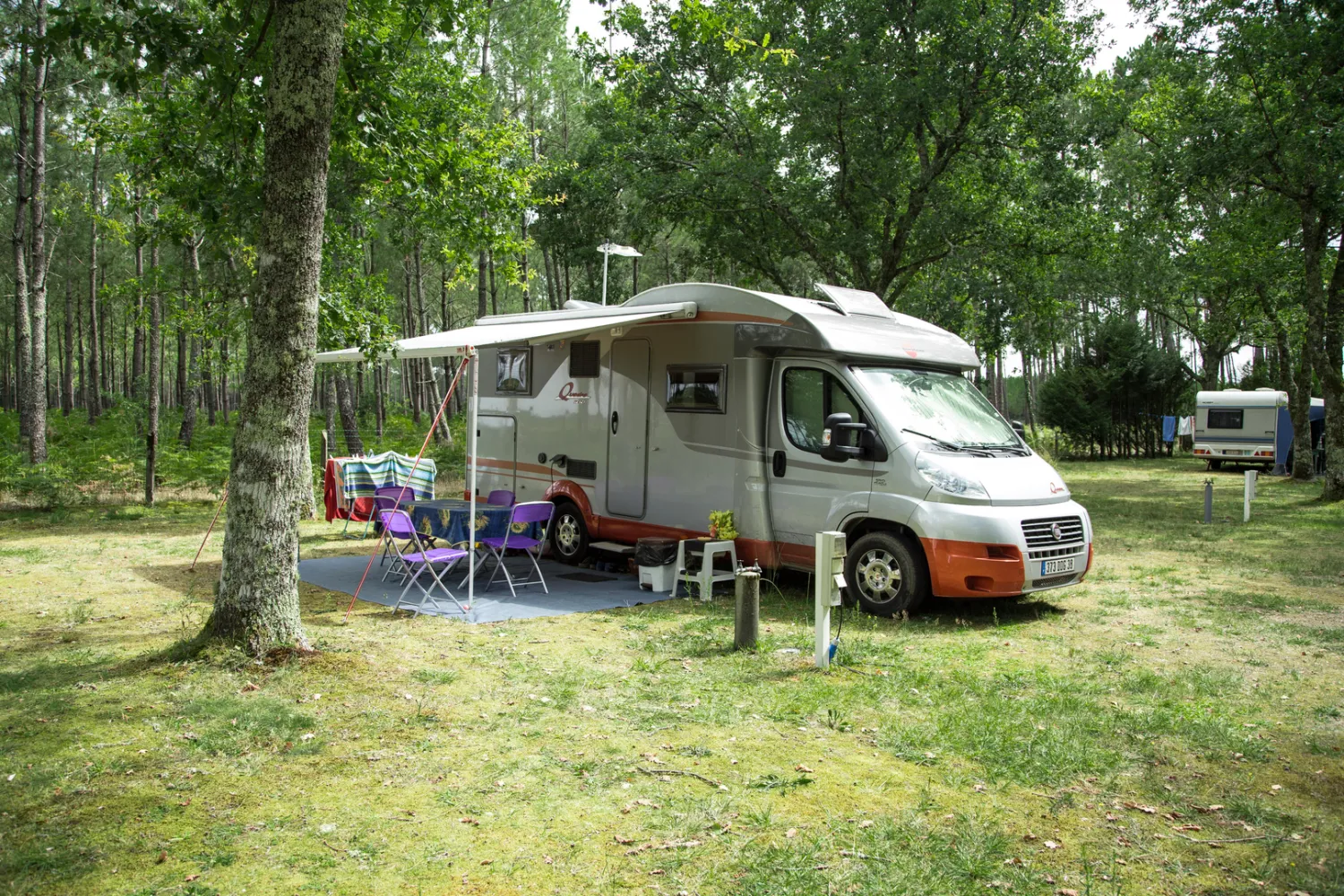 le-laha-lesperon-l9xe1