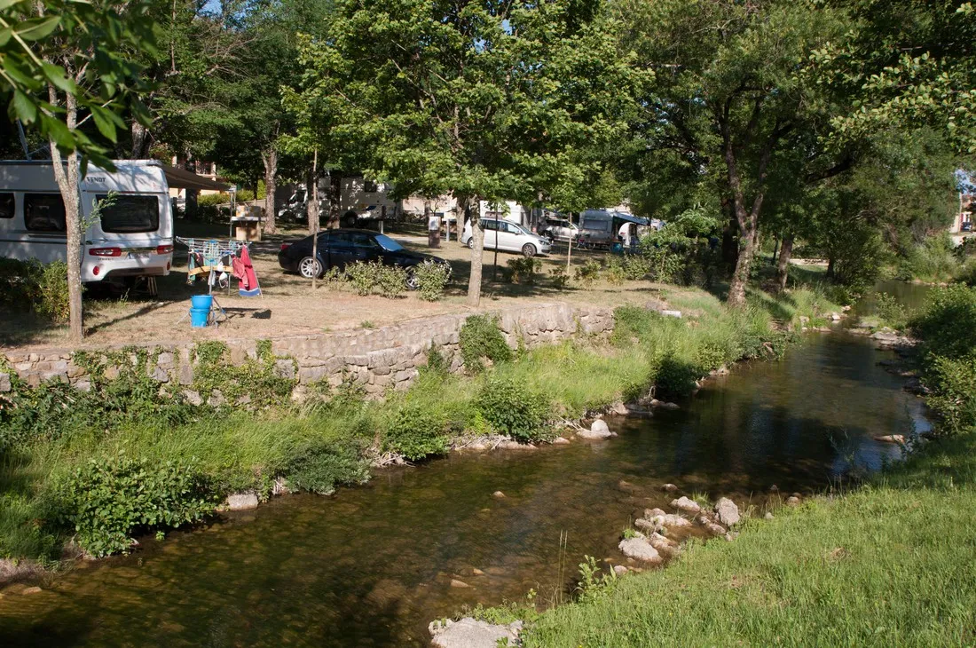 la-claysse-st-sauveur-de-cruziegraveres-ardeche-xbkzz