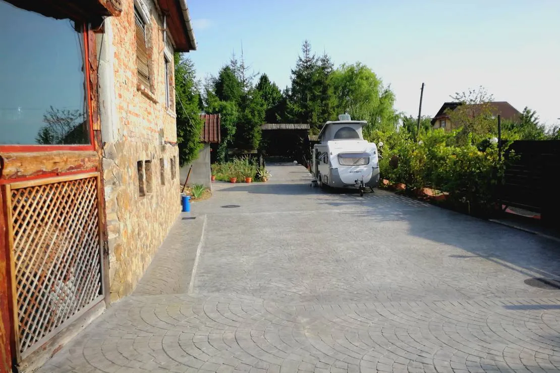 camping-robinson-country-oradea-pqkrb