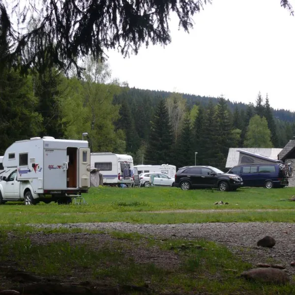 camping-antygl-srni-f372k