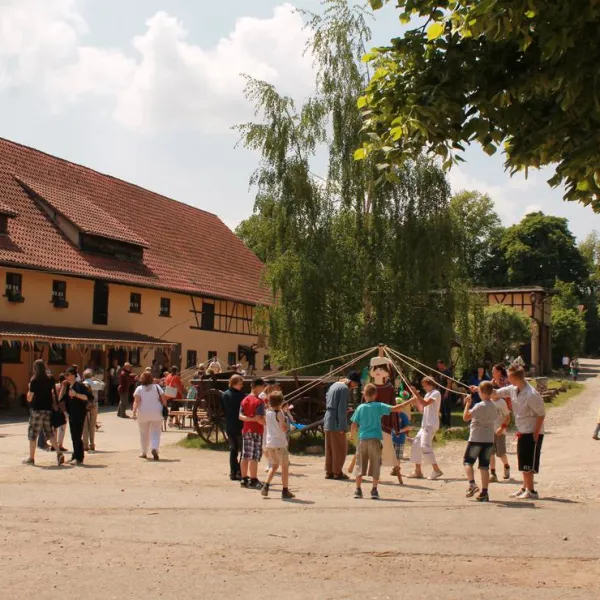 familienkommunitat-siloah-e-v-neufrankenroda-vqrpy
