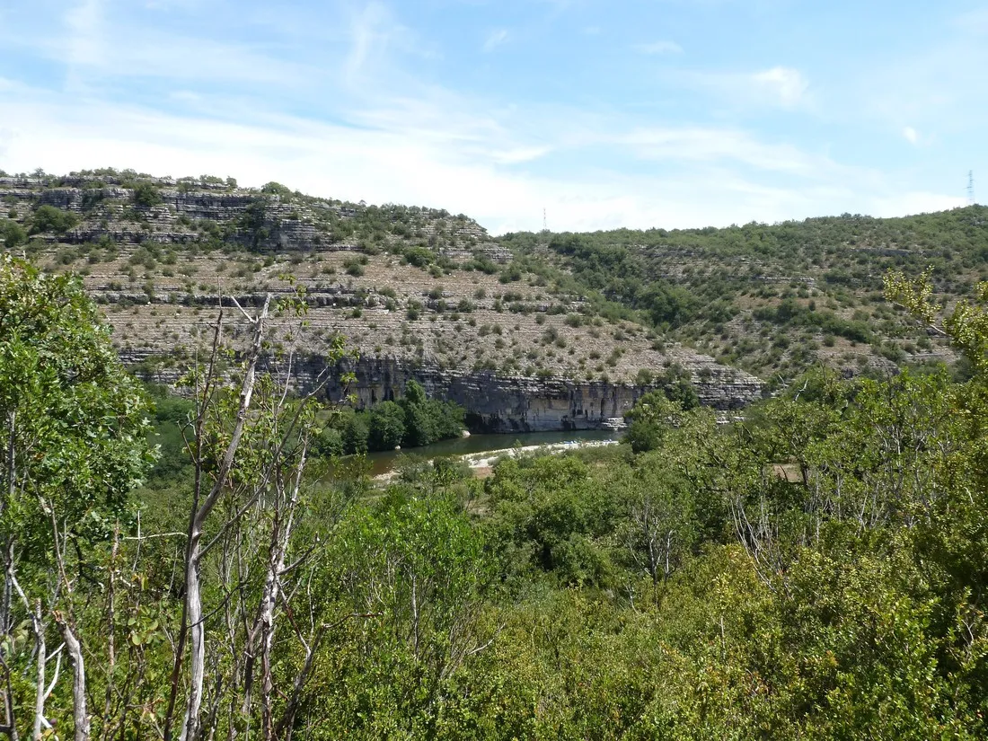 lou-rouchetou-chassagnes-les-vans-imgae