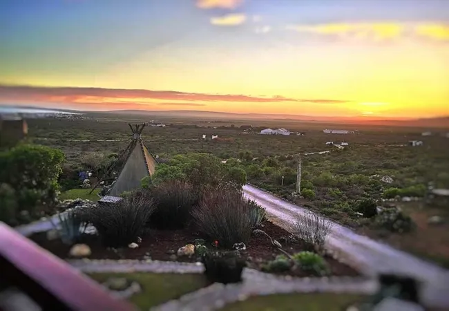 wigwam-rising-moon-paternoster-jsreb