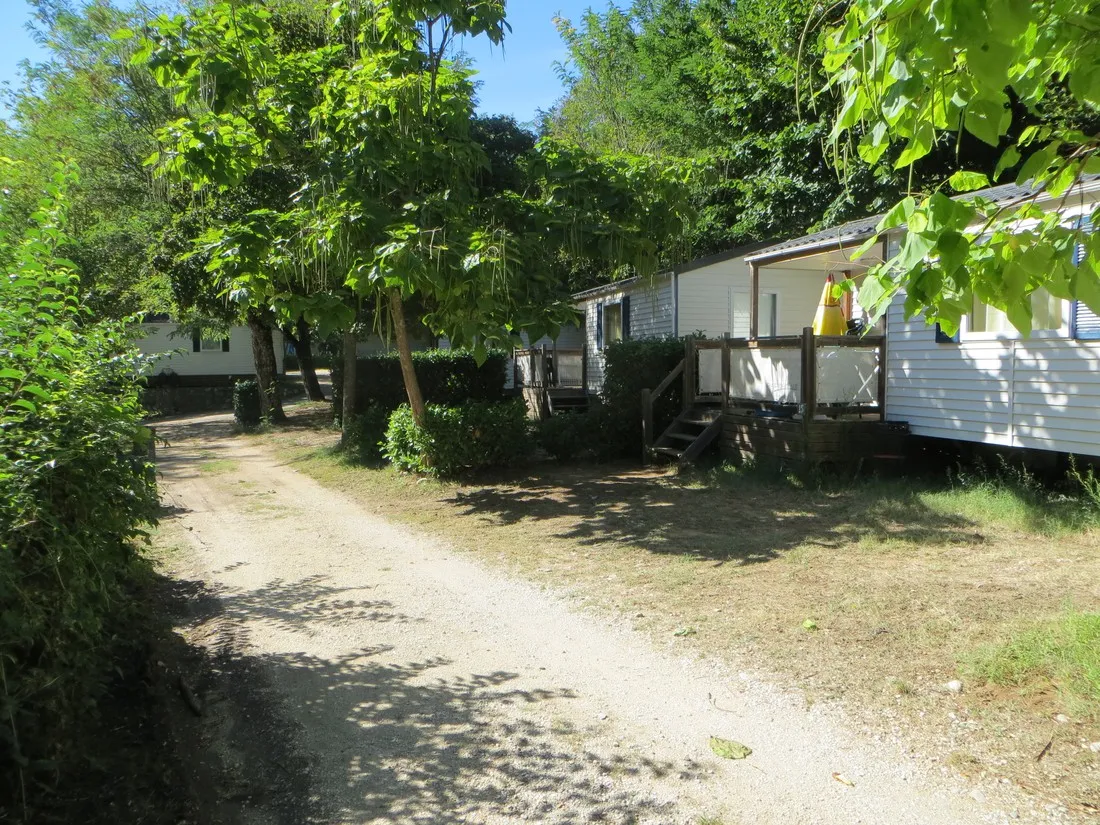 la-rouviere-vallon-pont-darc-ardeche-fpiej