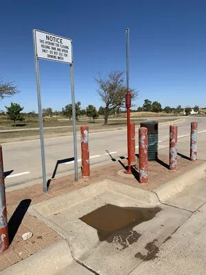 junction-us-169-us-400-rest-area-cherryvale-c12gg