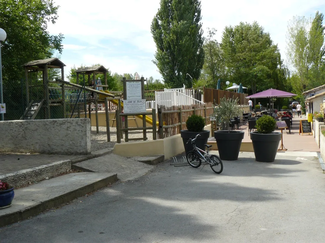 du-pont-pradons-ardeche-zcgje