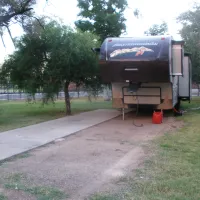 covered-wagon-rv-park-phoenix-12u6q