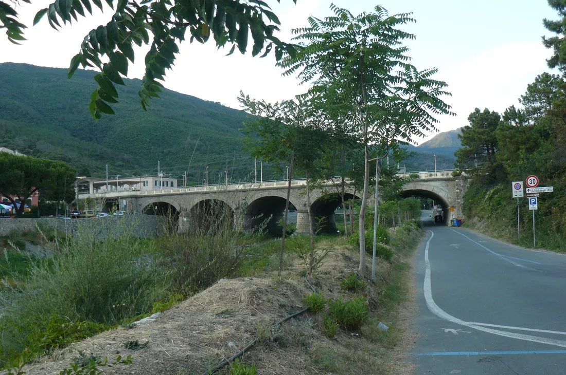 campeggio-degli-ulivi-deiva-marina-p77rd