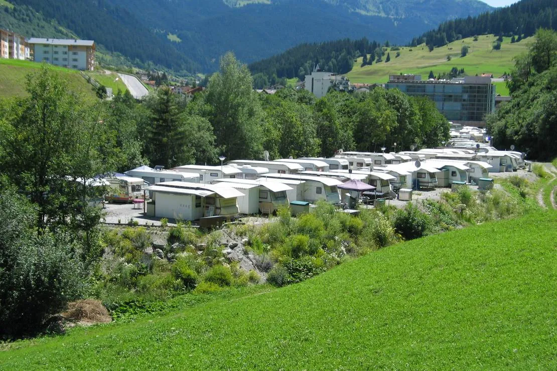 camping-caravaning-julia-savognin-ltj2m