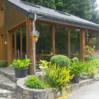 camping-val-de-poix-saint-hubert-4inis
