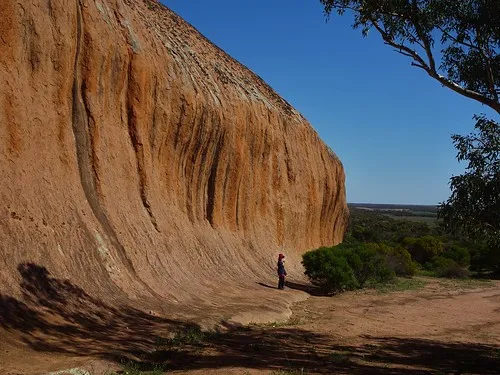 pildappa-rock-campground-minnipa-hwd3g