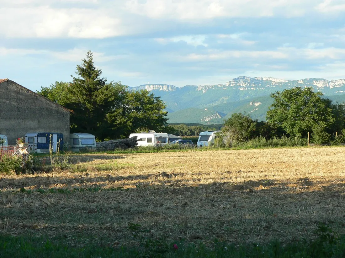 la-ferme-les-rosiers-chabeuil-dssj7