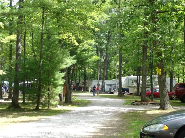 campers-paradise-campground-cabins-sigel-hd3kw