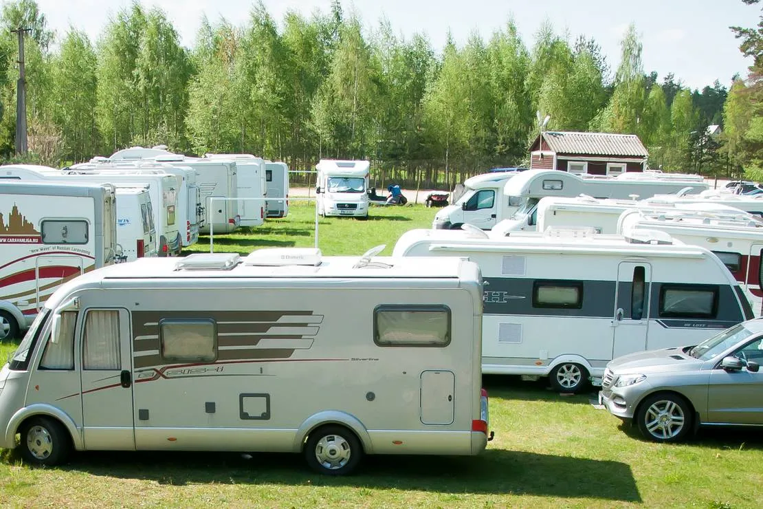 camping-lukomorie-molochkov-dubenets-xof2w