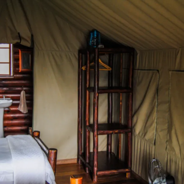 baobab-tented-lodge-tolwe-3vnos