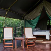 baobab-tented-lodge-tolwe-dkqce