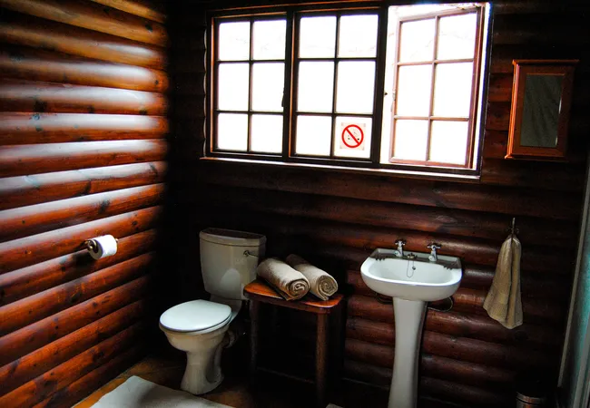 baobab-tented-lodge-tolwe-dvt9u