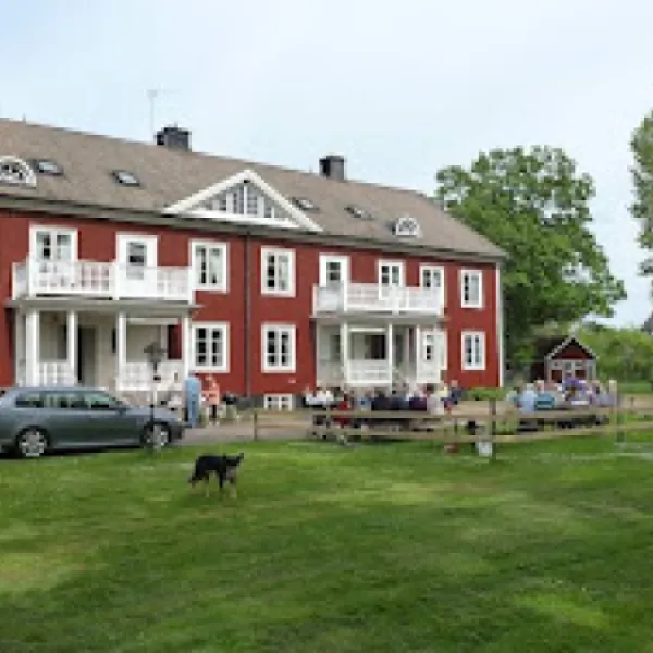 vidinge-gard-alghult-b6xsq