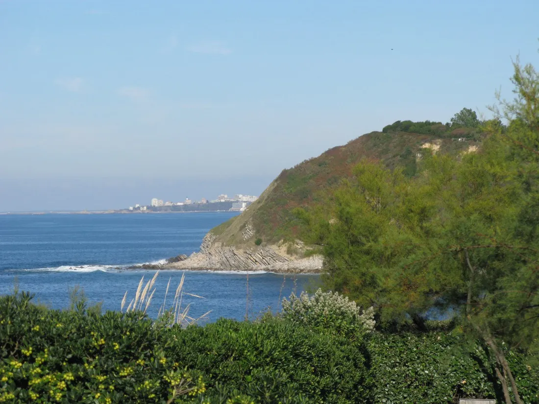 le-bord-de-mer-st-jean-de-luz-gco71