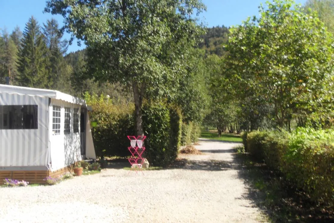 camping-de-la-bucle-morbier-7ti16