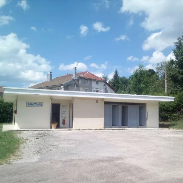 camping-de-la-bucle-morbier-lu31r