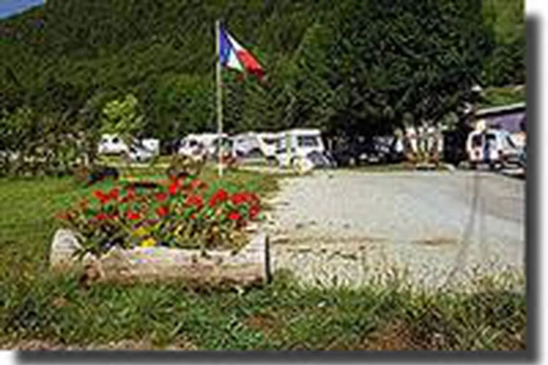 camping-de-la-bucle-morbier-rln68