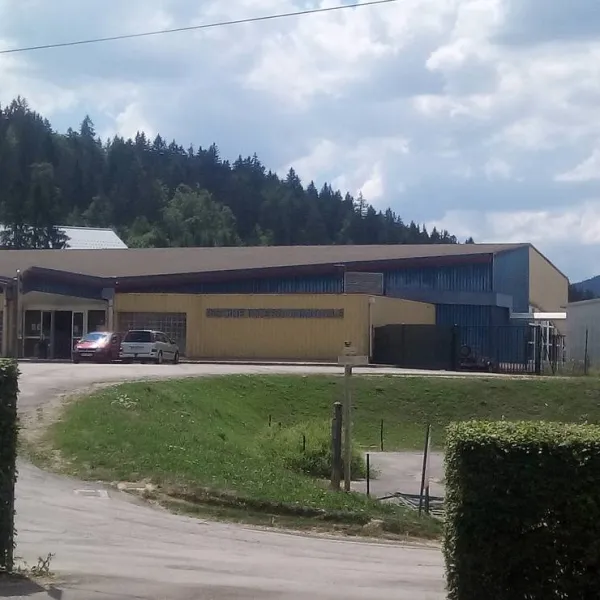 camping-de-la-bucle-morbier-tzfgd