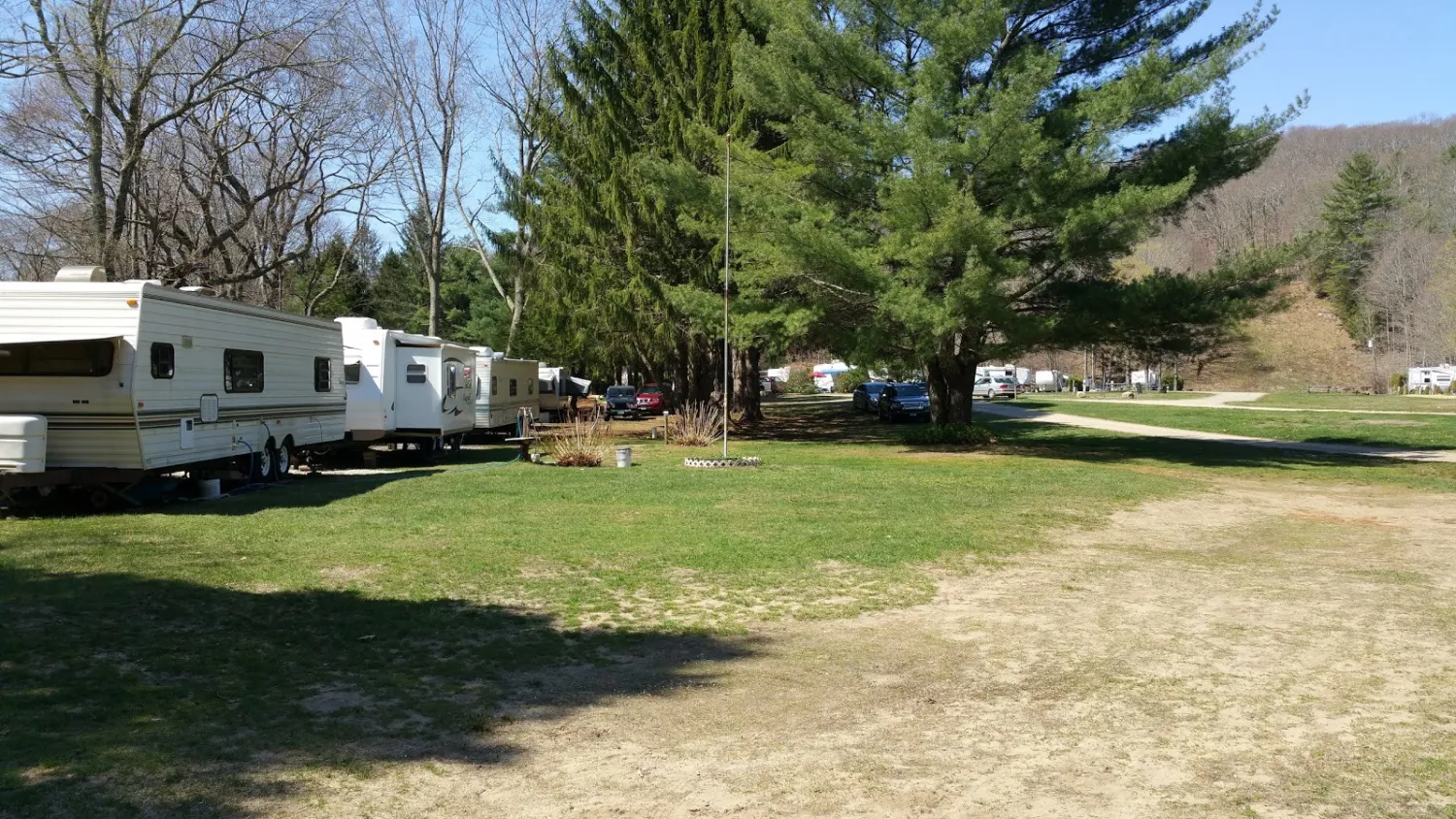 nickerson-park-campground-chaplin-tfoji