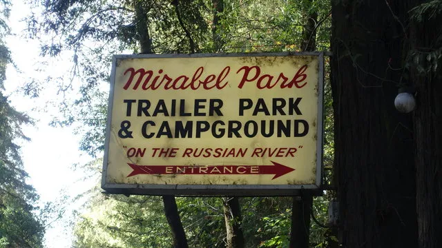 mirabel-trailer-park-campground-forestville-lzwcy