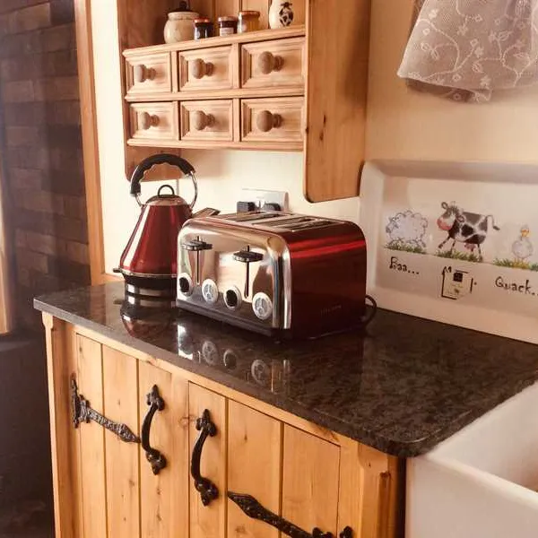 peak-glamping-hideaway-buxton-ennab
