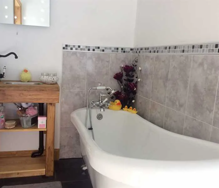 peak-glamping-hideaway-buxton-h48es