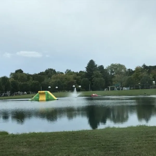 Woodside Lake Park
