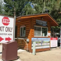 annetts-mono-village-bridgeport-o276y