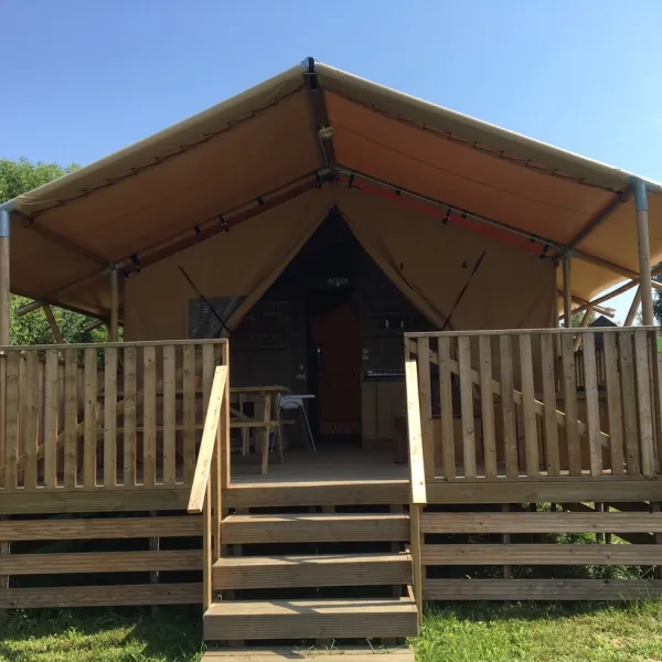 glamping-sainte-suzanne-sainte-suzanne-lotl2
