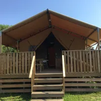 glamping-sainte-suzanne-sainte-suzanne-lotl2
