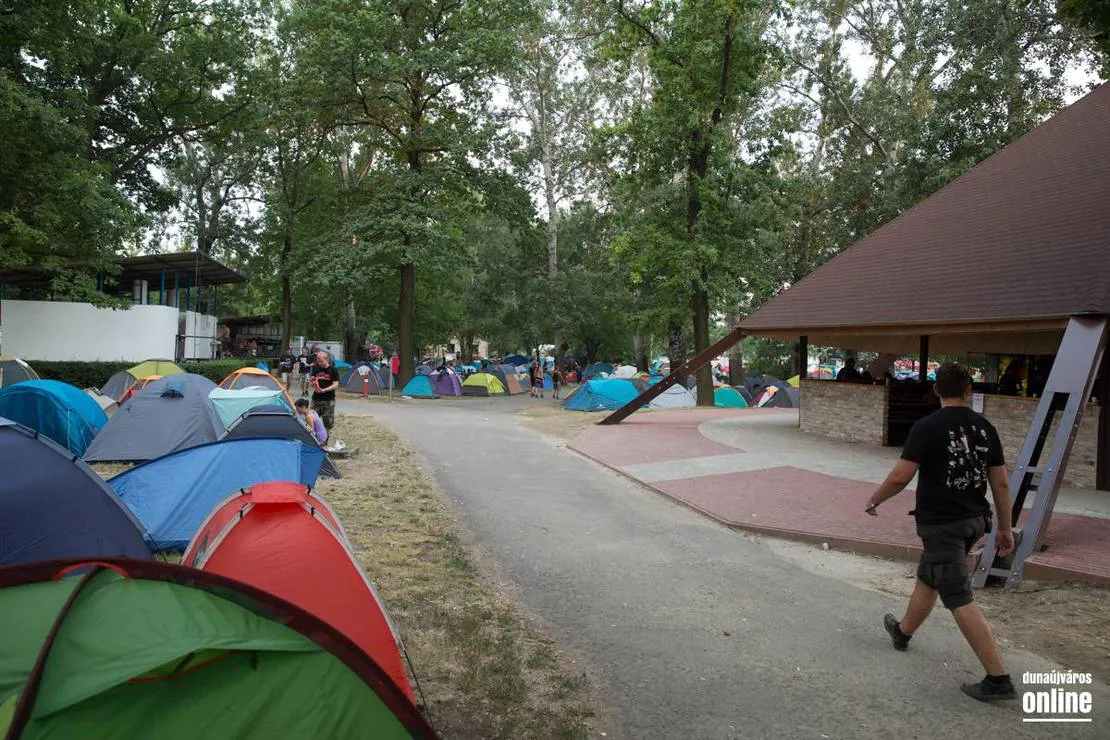 taborhely-camping-dunaujvaros-xq5i0