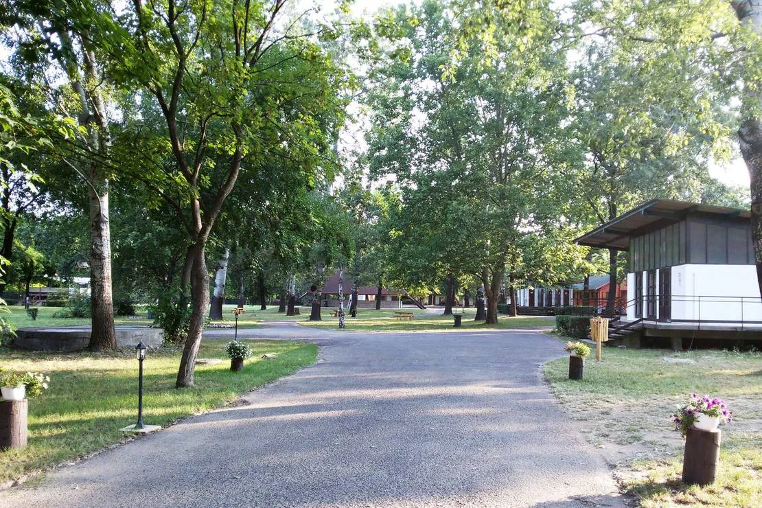 taborhely-camping-dunaujvaros-zpgn0