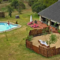 Thorn Tree Bush Camp