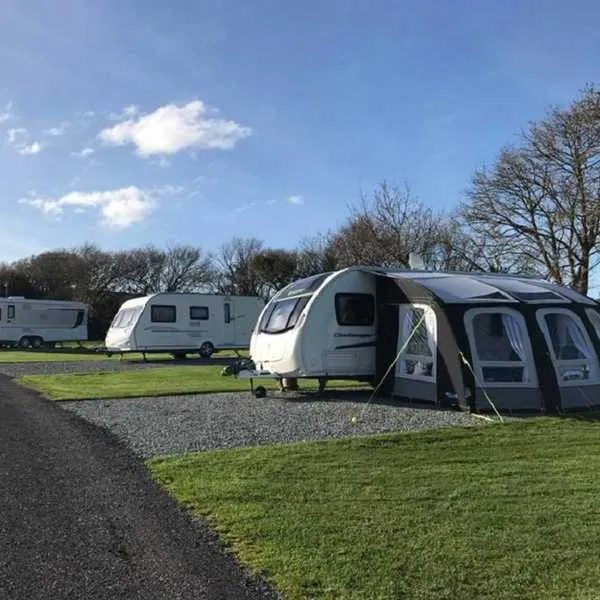 wern-farm-caravan-park-tyn-y-groes-0xn5t