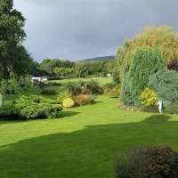 wern-farm-caravan-park-tyn-y-groes-fxbuk